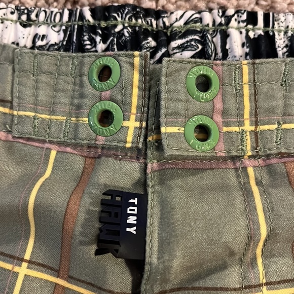 Tony Hawk Boys Size 7 (Large) Green Unlined Swim Trunks - Picture 2 of 7
